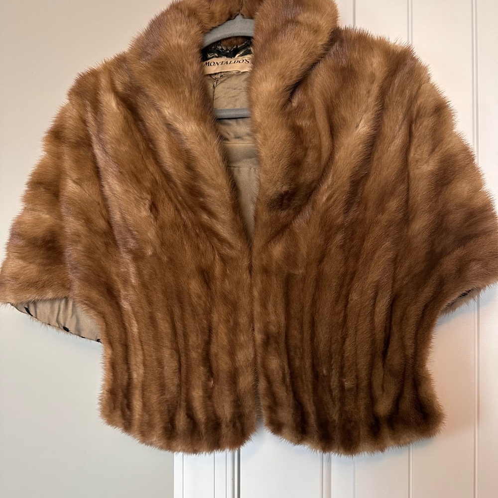 VINTAGE Brown Fur Shawl